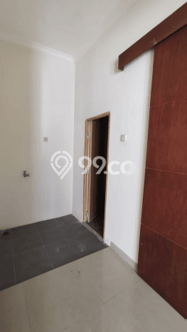 Rumah Strategis Modern Lb 130m2 di Dukuh Pakis, Surabaya Rumah Strategis Modern Lb 130m2 di Dukuh Pakis, Surabaya