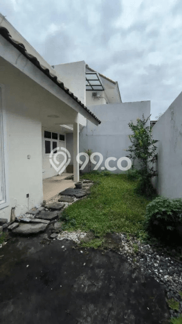 Rumah Elit Modern Siap Huni di Citraland Surabaya Rumah Elit Modern Siap Huni di Citraland Surabaya