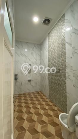Ready to Use! Premium House LT 210m2 Desain Elegan di Citraland Ready to Use! Premium House LT 210m2 Desain Elegan di Citraland
