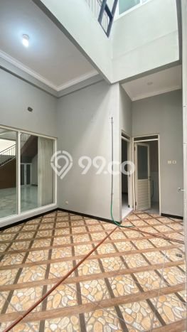 Ready to Use! Premium House LT 210m2 Desain Elegan di Citraland Ready to Use! Premium House LT 210m2 Desain Elegan di Citraland
