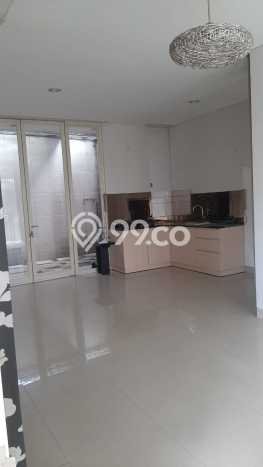 Hunian Eksklusif Siap Huni LT 128m2 di Pakuwon Indah, Surabaya Hunian Eksklusif Siap Huni LT 128m2 di Pakuwon Indah, Surabaya