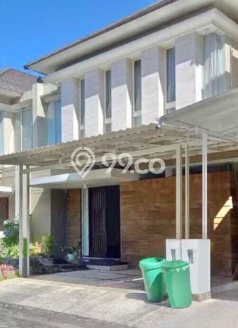 Jual Rumah Mewah Megah Dengan View Eksklusif di Wisata Bukit Mas, Surabaya Jual Rumah Mewah Megah Dengan View Eksklusif di Wisata Bukit Mas, Surabaya