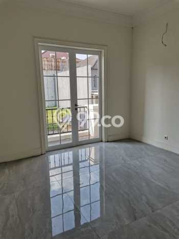 Dijual Rumah Luas Megah Dengan View Cantik di Citraland, Surabaya Dijual Rumah Luas Megah Dengan View Cantik di Citraland, Surabaya