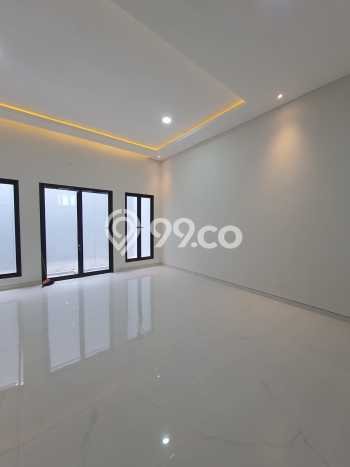 Hunian Elit LB 400m2 Siap Huni Desain Elegan di Citraland, Surabaya Hunian Elit LB 400m2 Siap Huni Desain Elegan di Citraland, Surabaya