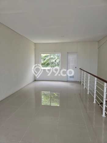 Ruko di Citraland, Luas 200m2m², Jalan Utama, Siap Bisnis Ruko di Citraland, Luas 200m2m², Jalan Utama, Siap Bisnis