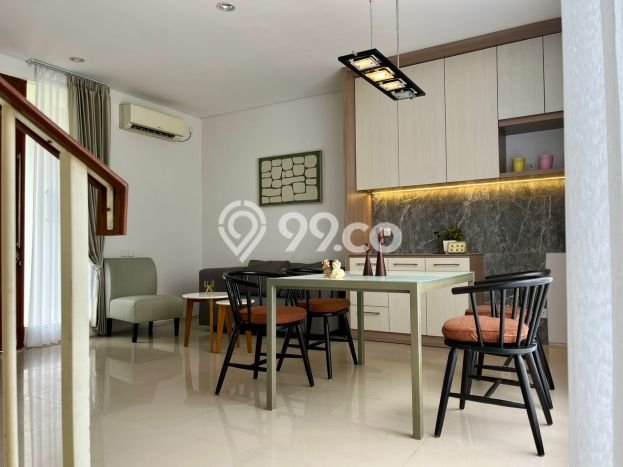 For Sale Hunian Rumah Terawat 3 KT di Citraland, Surabaya For Sale Hunian Rumah Terawat 3 KT di Citraland, Surabaya