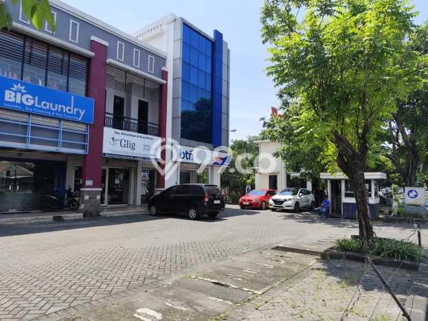Dijual Ruko di Waru Sidoarjo LT 102m2 / LB 200m2 Dijual Ruko di Waru Sidoarjo LT 102m2 / LB 200m2