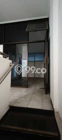 Ruko Bagus Dijual LB 108m2 Lokasi Strategis Surabaya Area Cocok untuk Berbisnis Ruko Bagus Dijual LB 108m2 Lokasi Strategis Surabaya Area Cocok untuk Berbisnis