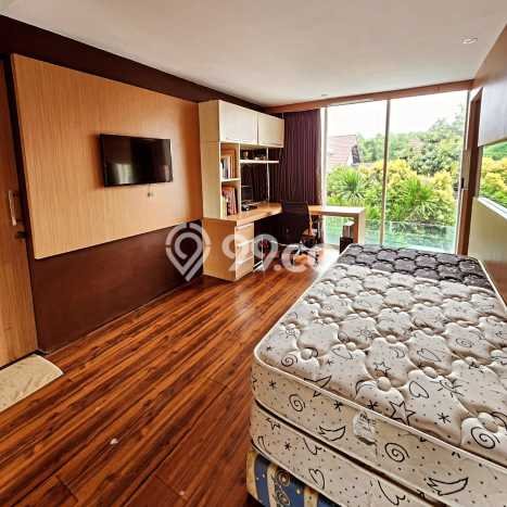 Dijual Rumah Mewah Megah Dengan View Cantik di Citraland, Surabaya Dijual Rumah Mewah Megah Dengan View Cantik di Citraland, Surabaya