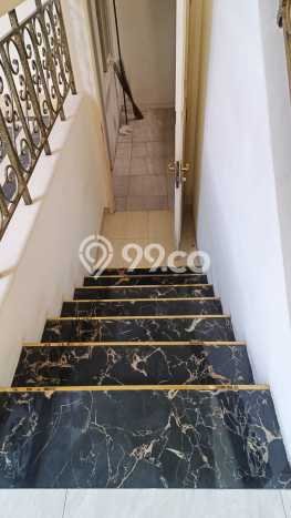 Jual Rumah Mewah Megah Dengan View Cantik di Citraland, Surabaya Jual Rumah Mewah Megah Dengan View Cantik di Citraland, Surabaya