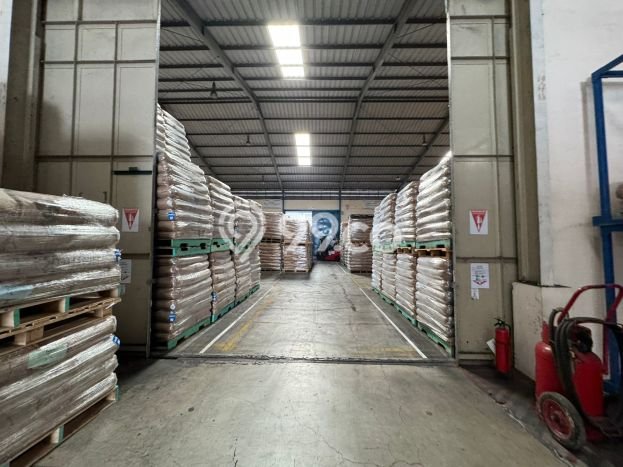 Pabrik Bagus Dijual LB 5700m2 Lokasi Strategis Bekasi Area Cocok untuk Bisnis Pabrik Bagus Dijual LB 5700m2 Lokasi Strategis Bekasi Area Cocok untuk Bisnis