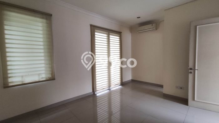Rumah Modern Cantik 3 KT Siap Huni di Lippo Cikarang Rumah Modern Cantik 3 KT Siap Huni di Lippo Cikarang