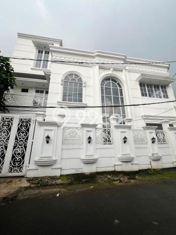 Dijual Rumah Elit Exclusive di Jagakarsa, Jakarta Selatan Dijual Rumah Elit Exclusive di Jagakarsa, Jakarta Selatan
