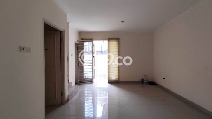 Rumah Modern Cantik 3 KT Siap Huni di Lippo Cikarang Rumah Modern Cantik 3 KT Siap Huni di Lippo Cikarang