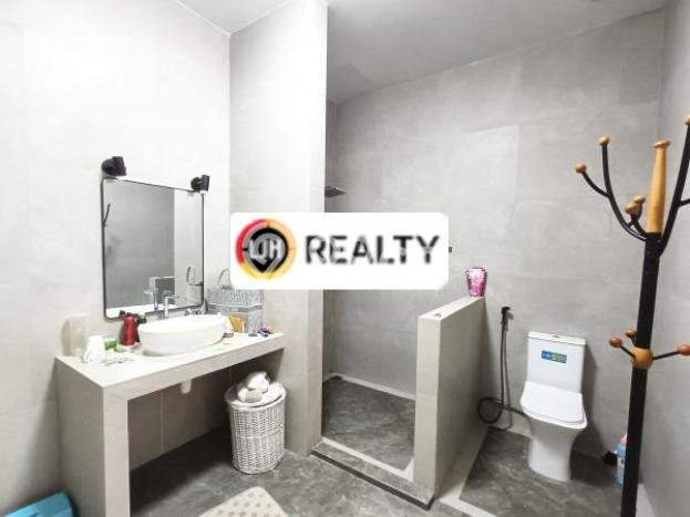 Rumah Eksklusif Siap Huni LT 285m2 di Batam Kota, Batam Rumah Eksklusif Siap Huni LT 285m2 di Batam Kota, Batam