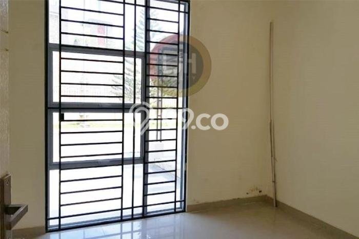 For Sale Rumah 4 Kamar Lokasi Strategis Bagus dan Strategis di Batam Kota For Sale Rumah 4 Kamar Lokasi Strategis Bagus dan Strategis di Batam Kota
