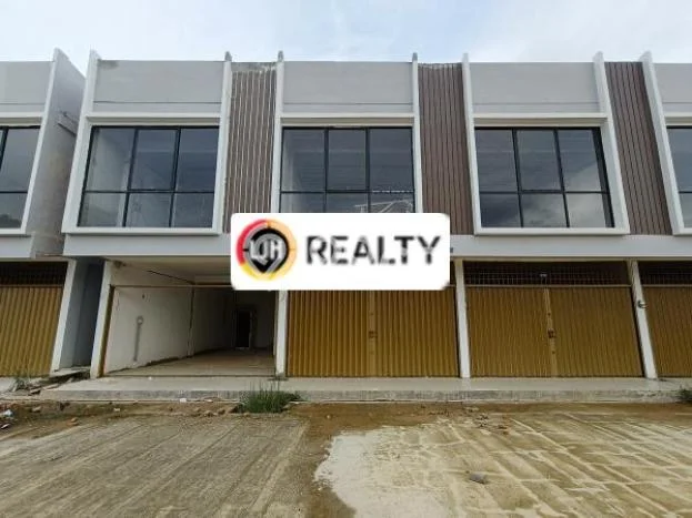 Unit Ruko Dijual di Batam Kota Batam Luas Tanah 90m2, Luas Bangunan 107m2 Unit Ruko Dijual di Batam Kota Batam Luas Tanah 90m2, Luas Bangunan 107m2