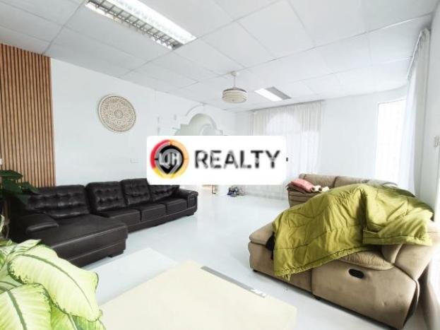 Rumah Eksklusif Siap Huni LT 285m2 di Batam Kota, Batam Rumah Eksklusif Siap Huni LT 285m2 di Batam Kota, Batam