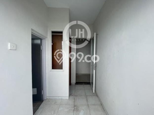 Rumah Kontrakan Batam LT 144m2 LB 100m2 Area Tiban Rumah Kontrakan Batam LT 144m2 LB 100m2 Area Tiban
