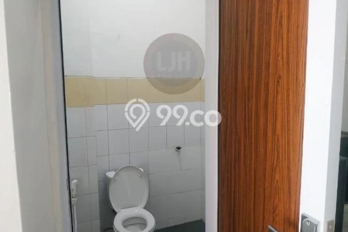 Ruko Dijual di Batam LT 72m2 & LB 144m2 Lokasi Terbaik! Ruko Dijual di Batam LT 72m2 & LB 144m2 Lokasi Terbaik!