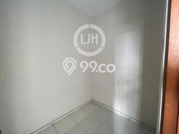 Rumah Kontrakan Batam LT 144m2 LB 100m2 Area Tiban Rumah Kontrakan Batam LT 144m2 LB 100m2 Area Tiban