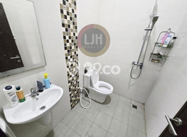 Siap Huni Hunian Elit 8 Kamar di Batam Kota Dekat ke Mana Pun Siap Huni Hunian Elit 8 Kamar di Batam Kota Dekat ke Mana Pun