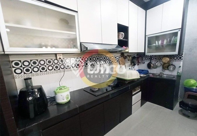 Rumah Strategis Modern Lb 165m2 di Batam Kota, Batam Rumah Strategis Modern Lb 165m2 di Batam Kota, Batam