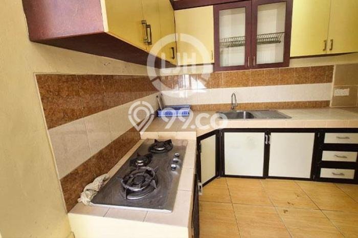 Rumah Disewakan Batam LT 200m2 LB 100m2 Area Batam Centre Rumah Disewakan Batam LT 200m2 LB 100m2 Area Batam Centre