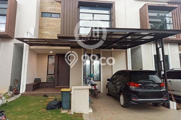 Hunian Strategis 4 KT LB 240m2 Kondisi Bagus di Batam Centre Hunian Strategis 4 KT LB 240m2 Kondisi Bagus di Batam Centre