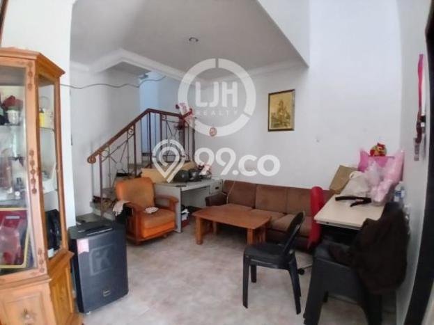 Jual Rumah Strategis Bagus Punya 3 KT di Batam Kota Batam - Jual Rumah Strategis Bagus Punya 3 KT di Batam Kota Batam -