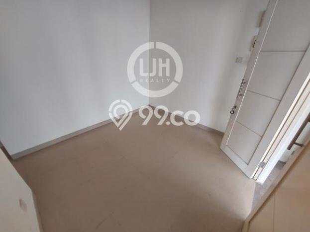Rumah Minimalis 4 KT LT 200m2 di Batam Centre Rumah Minimalis 4 KT LT 200m2 di Batam Centre