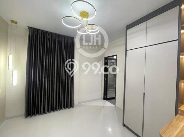 Jual Rumah Luas Megah Dengan View Eksklusif di Batam Centre, Batam Jual Rumah Luas Megah Dengan View Eksklusif di Batam Centre, Batam