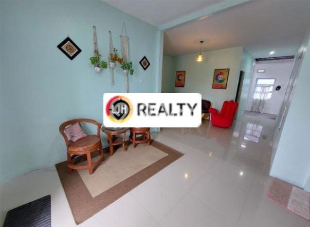 Rumah Modern 3 KT di Tiban Batam Semi Furnished Rumah Modern 3 KT di Tiban Batam Semi Furnished