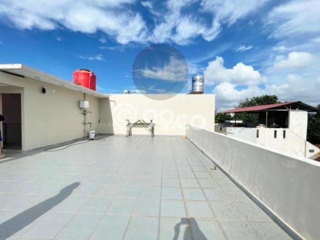 Rumah Disewakan Batam LT 288m2 LB 400m2 Area Nagoya Rumah Disewakan Batam LT 288m2 LB 400m2 Area Nagoya