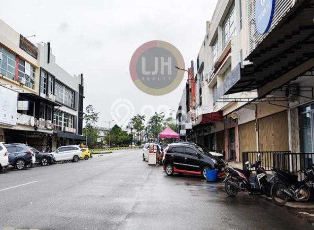 Ruko Dijual di Batam Centre LT 75m2, LB 225m2 Solusi Investasi Cerdas Ruko Dijual di Batam Centre LT 75m2, LB 225m2 Solusi Investasi Cerdas