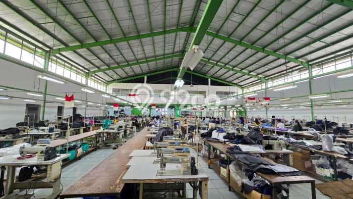 Unit Gudang Dijual di Soreang Bandung Luas Bangunan 1800m2 Unit Gudang Dijual di Soreang Bandung Luas Bangunan 1800m2