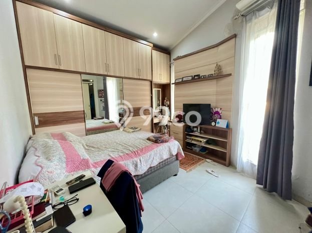 Dijual Rumah Luas Elegan Dengan View Cantik di Kota Baru Parahyangan, Bandung Dijual Rumah Luas Elegan Dengan View Cantik di Kota Baru Parahyangan, Bandung