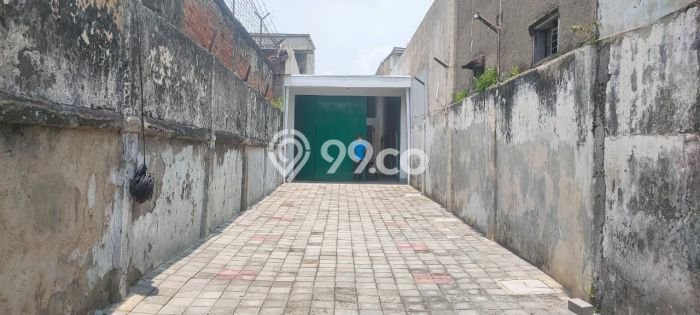 Unit Gudang Disewakan di Holis Cigondewah di Area Ramai & Strategis Unit Gudang Disewakan di Holis Cigondewah di Area Ramai & Strategis