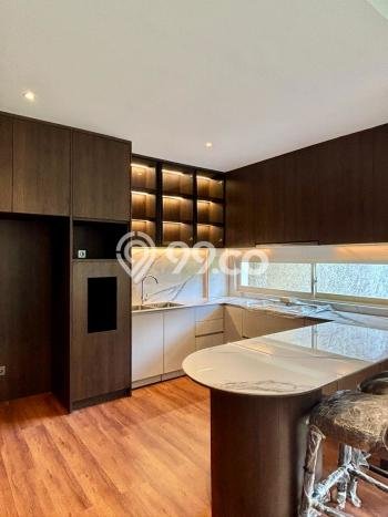 Rumah Elit Modern Siap Huni di Kota Baru Parahyangan Bandung Rumah Elit Modern Siap Huni di Kota Baru Parahyangan Bandung