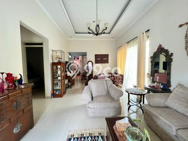 Dijual Rumah Luas Elegan Dengan View Cantik di Kota Baru Parahyangan, Bandung Dijual Rumah Luas Elegan Dengan View Cantik di Kota Baru Parahyangan, Bandung