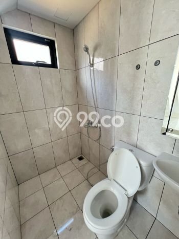 Rumah Luxury Modern Siap Huni di Kota Baru Parahyangan Bandung Rumah Luxury Modern Siap Huni di Kota Baru Parahyangan Bandung