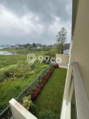 Rumah Luxury Modern Tanpa Renovasi di Kota Baru Parahyangan Bandung Rumah Luxury Modern Tanpa Renovasi di Kota Baru Parahyangan Bandung