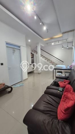 Dijual Hunian Rumah Terawat 3 Kamar di Kota Baru Parahyangan, Bandung Dijual Hunian Rumah Terawat 3 Kamar di Kota Baru Parahyangan, Bandung