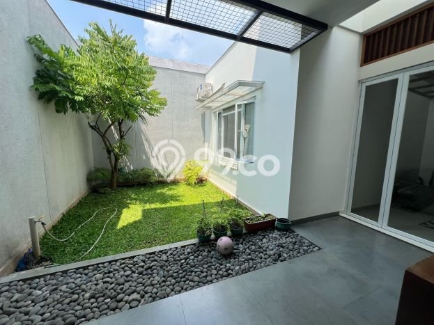 For Sale! Luxury House LT 180m2 Desain Elegan di Kota Baru Parahyangan For Sale! Luxury House LT 180m2 Desain Elegan di Kota Baru Parahyangan