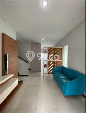 Ready to Use! Premium House LT 271m2 Desain Elegan di Kota Baru Parahyangan Ready to Use! Premium House LT 271m2 Desain Elegan di Kota Baru Parahyangan