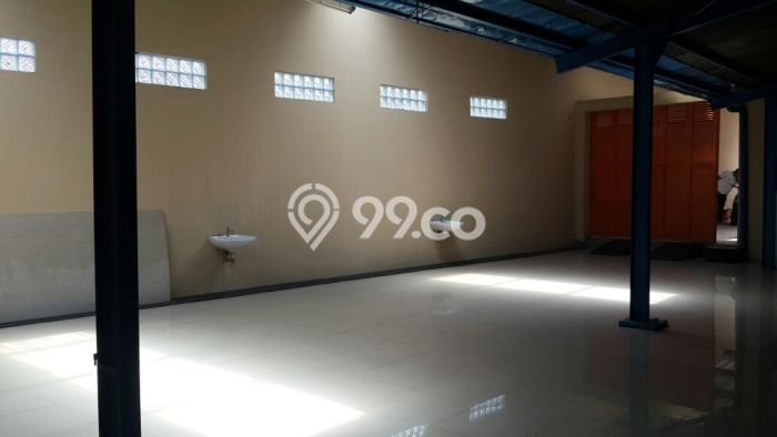 Gudang Bagus Dijual LB 400m2 Lokasi Strategis Bandung Area Cocok untuk Bisnis Gudang Bagus Dijual LB 400m2 Lokasi Strategis Bandung Area Cocok untuk Bisnis