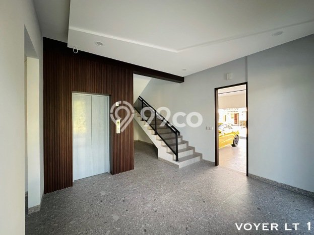 Dijual Rumah Mewah Megah Dengan View Eksklusif di Alam Sutera, Tangerang Dijual Rumah Mewah Megah Dengan View Eksklusif di Alam Sutera, Tangerang