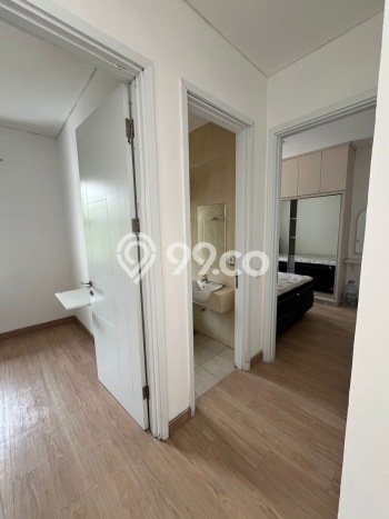 Disewakan! Rumah 3 Kamar Tidur &
2 Kamar Mandi di BSD Green Wich, Tangerang Disewakan! Rumah 3 Kamar Tidur &
2 Kamar Mandi di BSD Green Wich, Tangerang