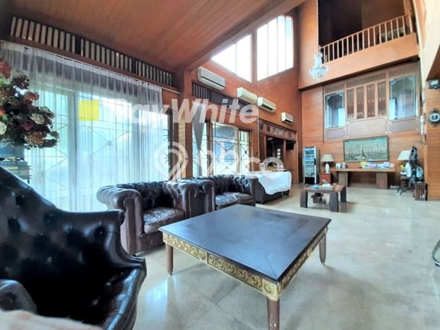 Siap Huni Rumah Mewah 6 Kamar di Cinere Dekat ke Mana Saja Siap Huni Rumah Mewah 6 Kamar di Cinere Dekat ke Mana Saja