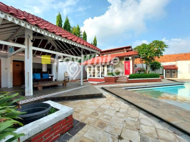 Rumah Mewah LB 560m2 Siap Pakai Desain Elegan di Lebak Bulus, Jakarta Selatan Rumah Mewah LB 560m2 Siap Pakai Desain Elegan di Lebak Bulus, Jakarta Selatan
